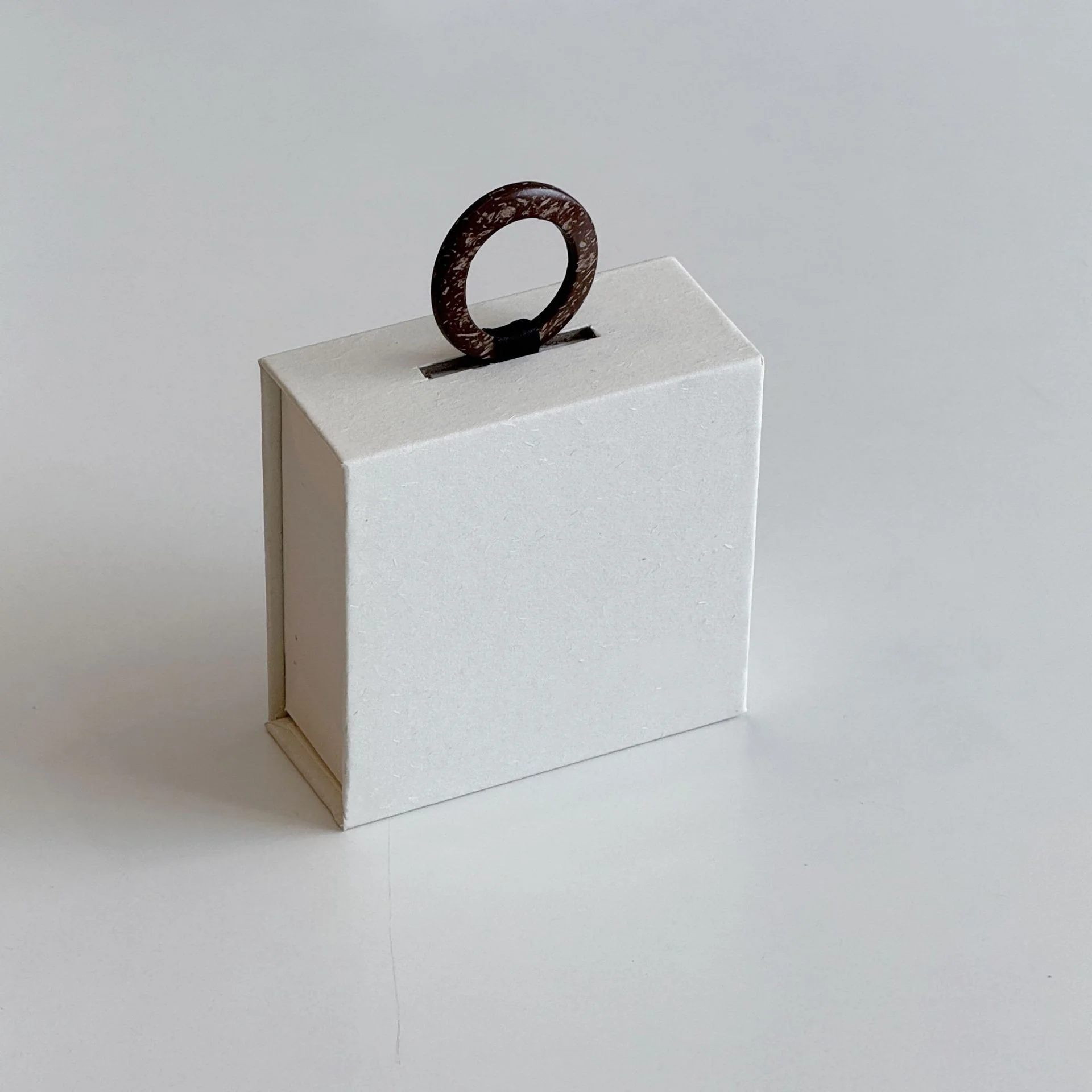 Magnetic Closure Handle Jewelry Ring Necklace by PacksFactory