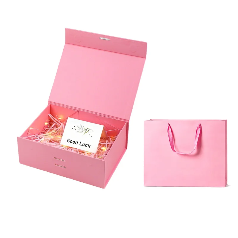 Magnetic Closure Packaging Box Gift Box Foldable by PacksFactory